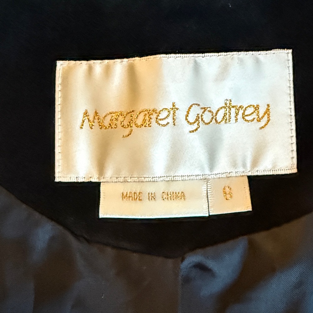 Vintage Margaret Godfrey Black Suede Ruffle Front Coat 6 - Picture 10 of 11